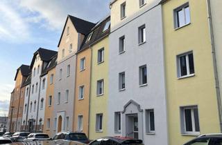 Wohnung mieten in Heinrich- Heine- Straße, 06217 Merseburg, Wohntraum...3 Stufen zum Glück. 2 Zimmer, Terrasse, Bad mit Wanne und Dusche