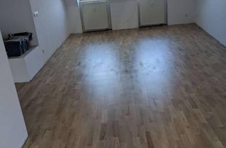 Wohnung mieten in Baderberg 4, 04680 Colditz, Zuhause mit 5 Zimmern und viel Platz in Colditz