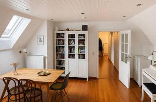 Wohnung mieten in Simarplatz 10, 50825 Neuehrenfeld, Provisionsfreie 4-Zimmer-Dachgeschosswohnung in Köln-Neuehrenfeld
