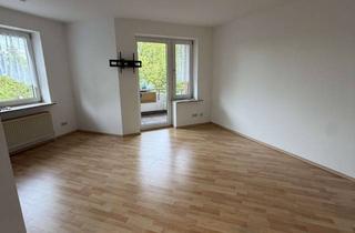 Wohnung mieten in Ohlhofbreite 37a, 38642 Goslar, Helle, vollständig renovierte, moderne 2-Zimmer-Wohnung mit Balkon und eigenem Carport