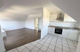 Wohnung mieten in Westring 41, 33378 Rheda-Wiedenbrück, moderne 2-ZKB-Dachgeschosswohnung mit Einbauküche u. Tiefgarage