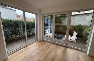 Wohnung mieten in 40476 Derendorf, Stilvolle 2-Zimmer Wohnung mit Terrasse und kleinem Garten in Düsseldorf- Derendorf