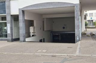 Garagen kaufen in Sophienstraße 13, 70180 Mitte, Rarität im Gerberviertel, 2 renovierte E-Ladestation-Tiefgaragenstellplätze