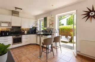 Haus mieten in 82229 Seefeld, VERMIETUNG: Wohnen mit besonderer Lebensqualität mit Indoor-Pool und Sauna in Seenähe!
