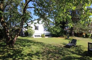 Haus kaufen in 84333 Malgersdorf, Wohnglück im Bungalow-Stil mit idyllischem Garten in ruhiger Lage