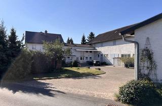Bauernhaus kaufen in Holzheimer Weg, 35423 Lich, Bauernhof mit viel Raum für Ideen