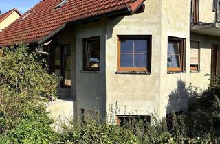Einfamilienhaus kaufen in 96178 Pommersfelden, Charmantes, ruhiges Einfamilienhaus mit Potenzial in bevorzugter Lage, Abnutzung, aber gute Substanz