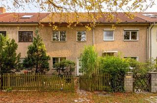 Reihenhaus kaufen in 14169 Zehlendorf, Zehlendorf: Reihenhaus mit Südwestgarten zum Neugestalten