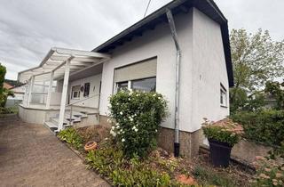 Haus kaufen in 66663 Merzig, Gepfl. Anwesen im Charme der 70er Jahre zu verkaufen!
