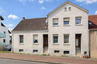 Haus kaufen in 59269 Beckum, Drei Wohnungen, großes Grundstück, viele Möglichkeiten – Dreifamilienhaus in zentraler Lage