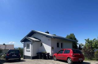 Haus kaufen in 36355 Grebenhain, Sehr schönes Einfamilien- Ferienhaus in Aussichtslage von Herchenhain!