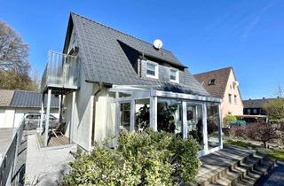 Einfamilienhaus kaufen in 45549 Sprockhövel, Viel Raum für Familie und Leben – Einfamilienhaus mit Wintergarten, Balkon und zwei Garagen