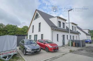 Haus mieten in 90518 Altdorf, Attraktive DHH mit 2 Bädern, Garten und 2x PKW-Stellplätzen in Grünsberg