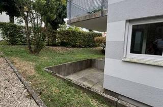 Anlageobjekt in Rößlesmühlestr. 12, 71063 Sindelfingen, Moderne 2-Zimmer-Wohnung mit Terrasse & Einzelgarage im Herzen von Sindelfingen