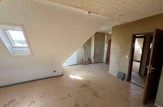Wohnung kaufen in 70191 Nord, Dachgeschoss-Rohdiamant im Jugendstilhaus – 2,5 Zimmer zur individuellen Gestaltung in Stuttgart