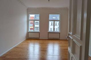 Wohnung mieten in Kottbusser Damm 32, 10967 Kreuzberg, Wunderschöne, geräumige 2- Zimmerwohnung mit Einbauküche unweit Volkspark Hasenheide zu vermieten