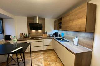 Wohnung mieten in 41061 Mönchengladbach, Großzügige Maisonette-Wohnung mit eigenem Garten