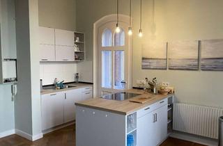 Wohnung mieten in Bergstr. 22, 31137 Hildesheim, Altbauwohnung mit Ausblick über Hildesheim, Moritzberg