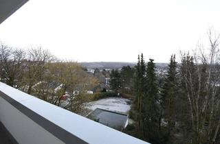 Wohnung mieten in Röthelteich 28, 58256 Ennepetal, Die Voerder- Frühstückstisch auf dem eigenen Balkon.