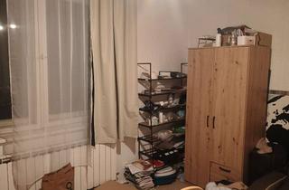 WG-Zimmer mieten in Argentinische Allee 190b, 14169 Zehlendorf, 510 € - 15 m² - 1.0 Zi. in einer 2-Z.Whg EG im Grünen Zehlendorf. U-Bahn Bus und Geschäfte 400m.