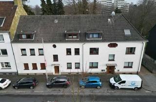 Mehrfamilienhaus kaufen in 45663 Recklinghausen, Gepflegtes Mehrfamilienhaus mit 7 Wohneinheiten und Garagen – attraktive Kapitalanlage mit Entwicklu