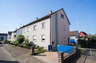 Doppelhaushälfte kaufen in 76356 Weingarten, Charmante Doppelhaushälfte mit Garten, Garage und viel Platz für individuelle Wohnideen