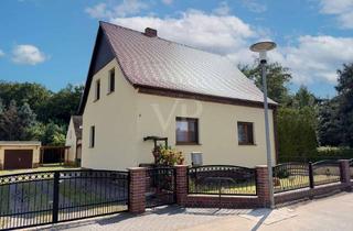 Einfamilienhaus kaufen in 01945 Tettau, Viel Platz für Familie, Garten und Zukunft – Einfamilienhaus mit Potenzial in ruhiger Anliegerstraße