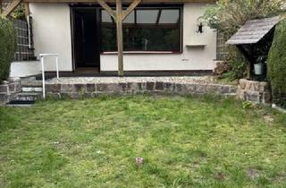 Reihenhaus kaufen in Bockwischer Weg 3e, 25569 Kremperheide, von privat: Gepflegtes Mittelreihenhaus mit großem Grundstück, Garage & vielseitigem Keller