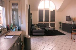 Wohnung kaufen in 67063 Ludwigshafen, ** Super helle ** moderne Studio-Dachgeschoss-Wohnung **