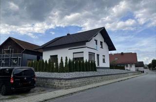 Haus mieten in Hauptstraße, 94547 Iggensbach, Viel Platz für Ihre Ideen: Großzügiges Haus in Iggensbach