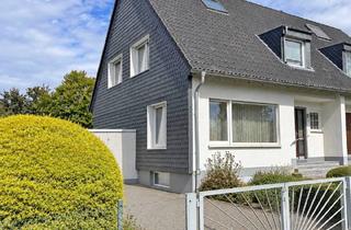 Haus mieten in 51427 Bergisch Gladbach, *Refrath* - gut aufgeteiltes Einfamilienhaus, mit Terrasse, Garten und Garage in ruhiger Wohnlage