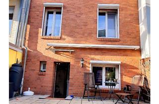 Reihenhaus kaufen in 28217 Bremen, Geräumiges 6 Zi. Reihenhaus mit Perspektive im beliebten Bremer Westend, Wichernstraße