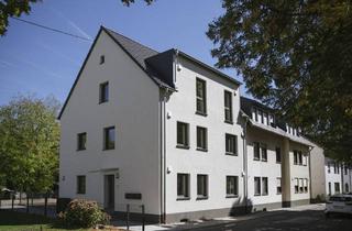 Wohnung kaufen in 54294 Trier, Dreizimmerwohnung im ersten Obergeschoss mit Balkon sowie KfW-Kredit mit 30.000 Euro Zuschuss