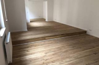Loft kaufen in 90439 Nürnberg, Stilvoll kernsanierte 56 qm Altbau-Wohnung