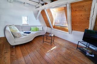 Wohnung mieten in 75038 Oberderdingen, Möblierte Maisonette mit Fachwerk-Charme im historischen Haus von 1747, Oberderdingen