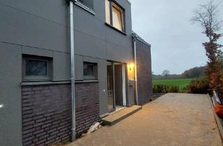 Haus mieten in 25497 Prisdorf, Architekten-Doppelhaushälfte zu vermieten nähe Hamburg Exklusive !