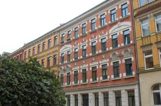 Wohnung mieten in 04315 Leipzig, Moderne 2-Zi. Whg. mit Balkon, Bad mit Fenster, Laminat und