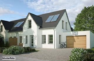 Doppelhaushälfte kaufen in 52538 Gangelt, Viel Platz für die Familie: Großzügige Doppelhaushälfte mit Terrasse, Balkon & Doppelgarage