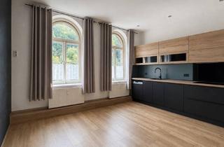 Wohnung kaufen in Wülfingstraße, 42477 Radevormwald, Geräumige Etagenwohnung in Radevormwald – Ihr neues Zuhause erwartet Sie!