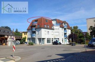 Wohnung kaufen in Plauensche Straße, 08412 Werdau, Sonnige 1,5-Raum-Wohnung mit Süd-Balkon und Tageslichtbad - Werdau zentrumsnah