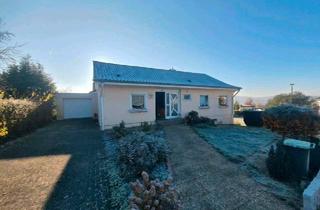 Haus kaufen in 66424 Homburg, Homburg - Bungalow in Homburg-Einöd