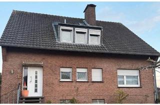 Mehrfamilienhaus kaufen in 46446 Emmerich, Emmerich am Rhein - Freistehendes Mehrfamilienhaus mit Viel Platz für Familie & Ideen