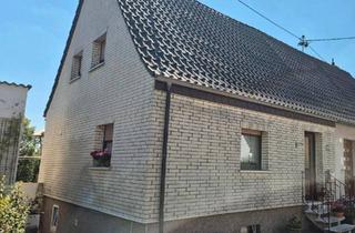 Haus kaufen in 66333 Völklingen, Völklingen - Kleines Haus mit großem Grundstück