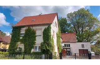 Haus kaufen in 01561 Ebersbach, Ebersbach - 204m² Wohnfläche, 1.590m² Grundstück, Haus mit Scheune, Garage,..
