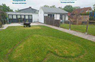 Haus kaufen in 27576 Bremerhaven, Bremerhaven - Zwei freistehende Einfamilienhäuser in Buschkämpen, privat