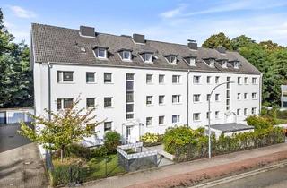 Wohnung kaufen in 25421 Pinneberg, Modernisiert. Sonniger Balkon. | Gepflegte 3-Zimmer-Dachgeschosswohnung in Pinneberg!