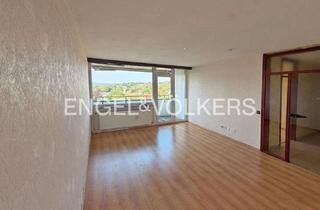Wohnung kaufen in 58239 Schwerte, Attraktive Etagenwohnung mit Loggia