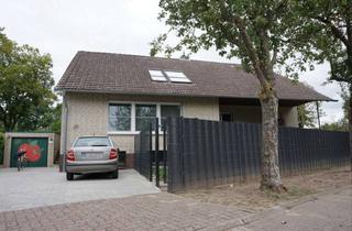 Wohnung kaufen in 31535 Neustadt, 5-Zimmer Eigentumswohnung in Neustadt direkt an der Leine mit Gartenanteil