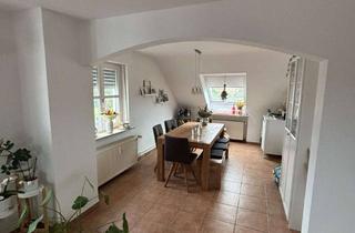 Wohnung kaufen in 63477 Maintal, Charmante und helle DG Wohnung mit 3,5 Zimmern in Maintal