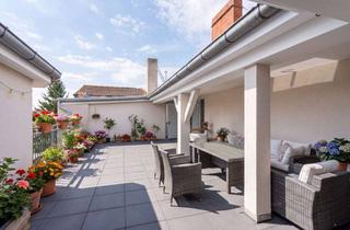 Wohnung kaufen in 10557 Tiergarten, Heller Altbau mit gemeinschaftlich nutzbarer Dachterrasse